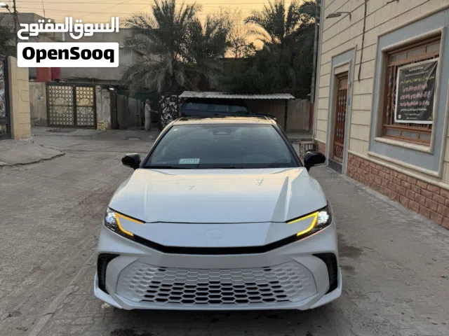 2025 تويوتا كامري XSE