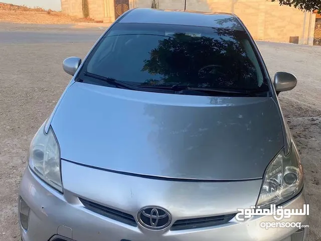 Used Toyota Prius in Amman