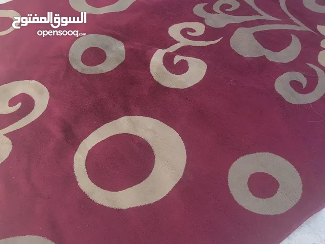 سجادة تركيه بحالة الجديد استعمال بسيط