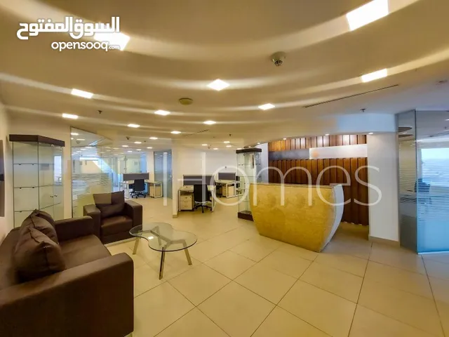 مكتب غير مفروش بموقع مميز جدا  للايجار في  جبل عمان - الدوار الثالث ,  بمساحة اجمالية 519 م