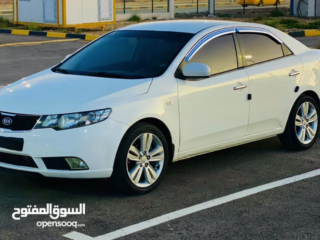 Used Kia Cerato in Tripoli