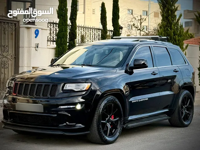 جيب شيروكي 2011 محول srt8 من الخارج بالكامل