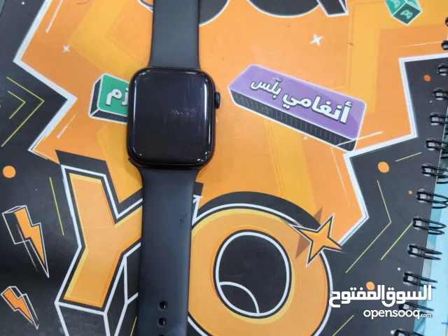 Apple Watch 8 45mm بحالة ممتازة بسعر مميز