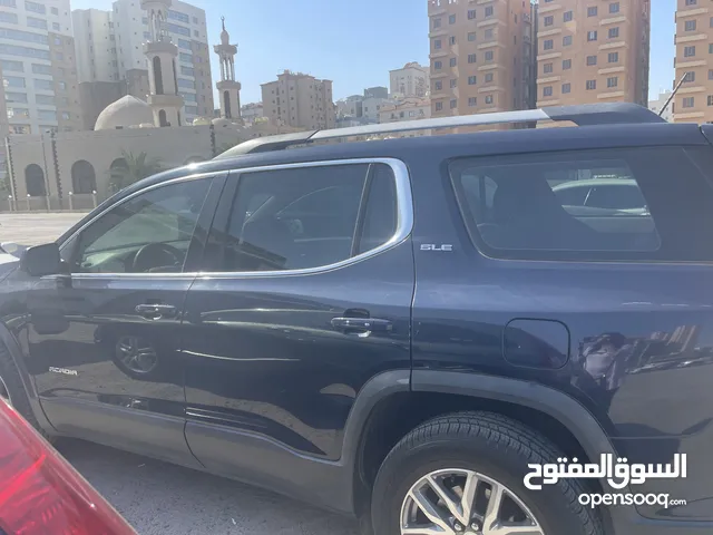 Used GMC Acadia in Mubarak Al-Kabeer