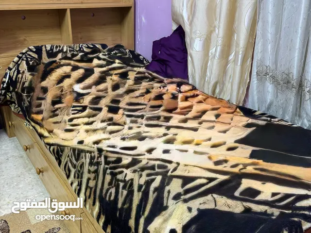 تختين للبيع