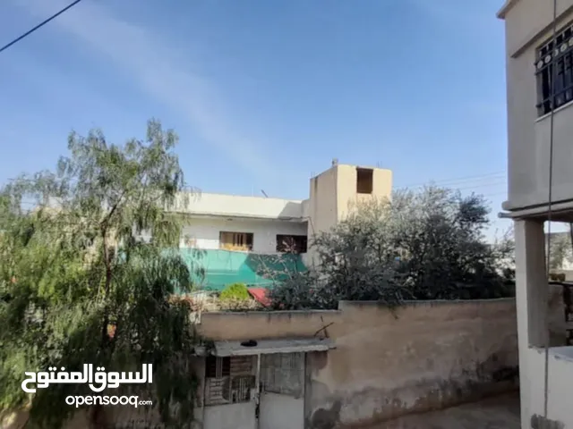 160 m2 More than 6 bedrooms Townhouse for Sale in Zarqa Other