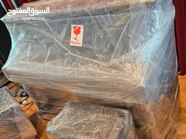بيع جميع اثاث و اجهزة و معدات مطعم ايطالي فاخر متكامل صناعه ايطاليه