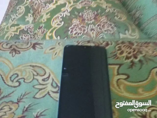 Realme C33 128 GB in Al Batinah