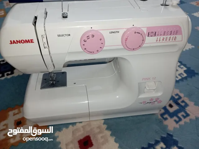 مكينة خياطة JANOME