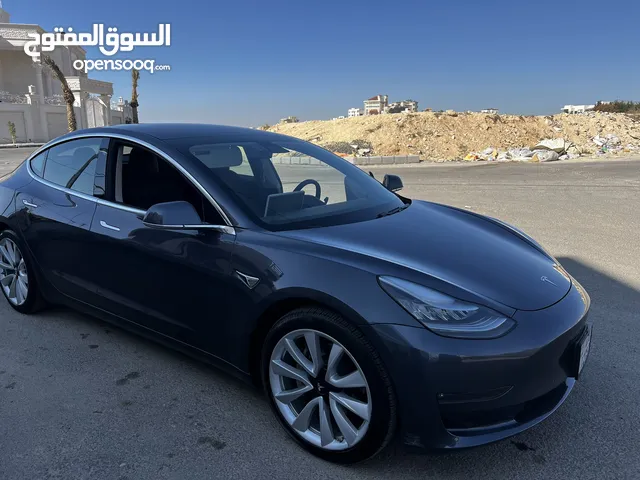 Used Tesla Model 3 in Amman