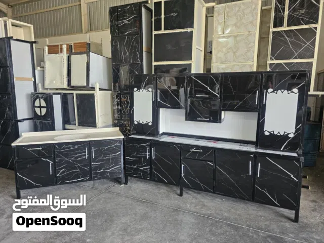 مع (( #شركة_الحوت). لا تحتار ما عليك بس احجز والطلب يوصل لباب بيتك . كاونتر ارضي