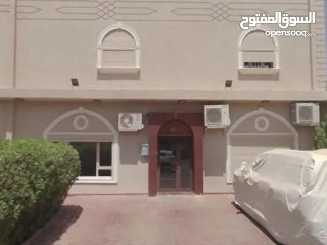 600 m2 More than 6 bedrooms Villa for Sale in Al Ahmadi Fahaheel