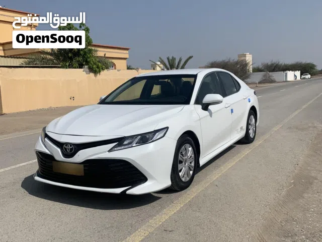 كامري 2019 خليجي الشارقه للبيع