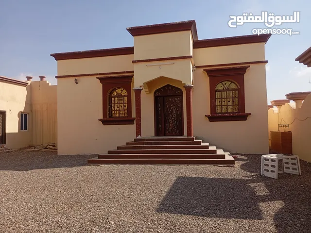 270m2 4 Bedrooms Townhouse for Sale in Buraimi Al Buraimi