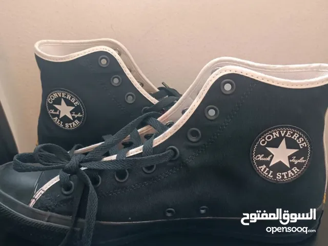 Black converse chuck taylor