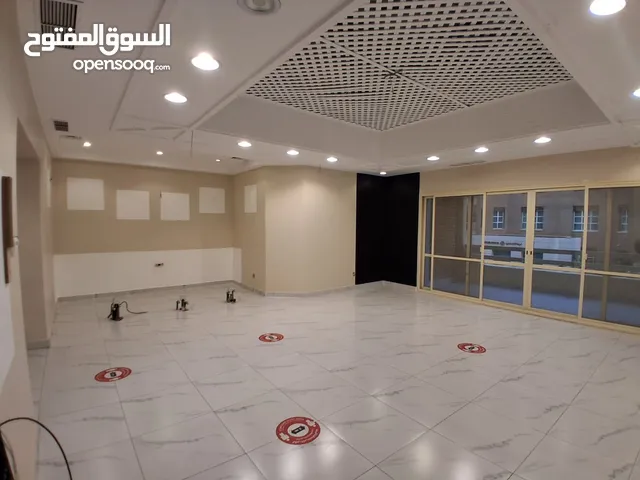 للايجار دور تجارى فى الشعب 200 متر يصلح لجميع الانشطه التجاريه