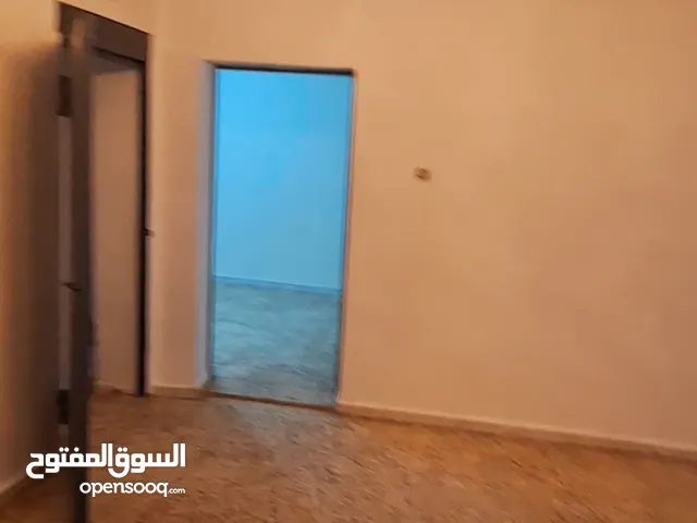 180 m2 5 Bedrooms Townhouse for Rent in Tripoli Souq Al-Juma'a