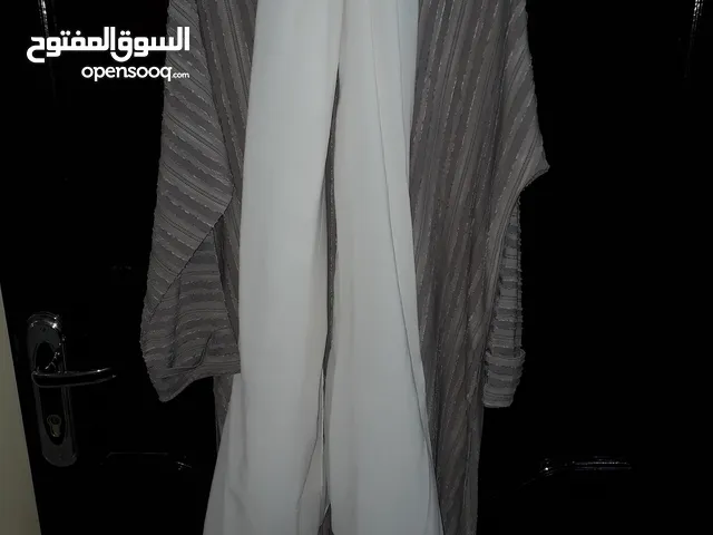 عباية خروج جديدة نظيفه