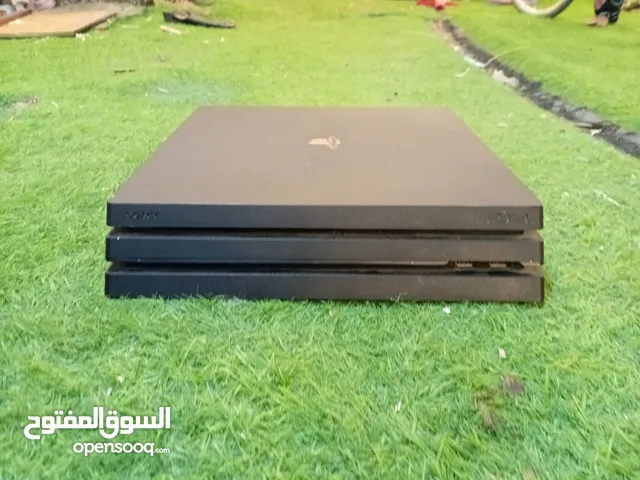 بلايستيشن فور برو للبيع