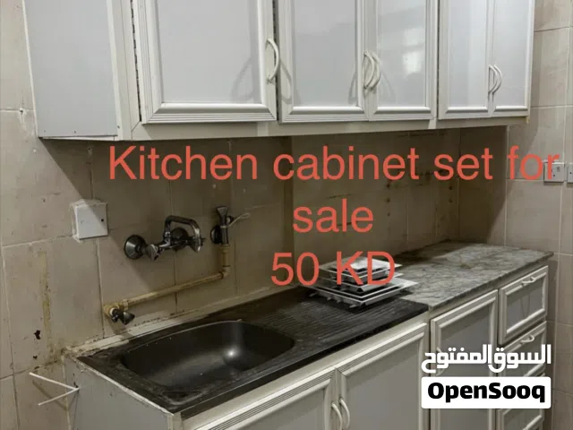 Kitchen cabinet set
