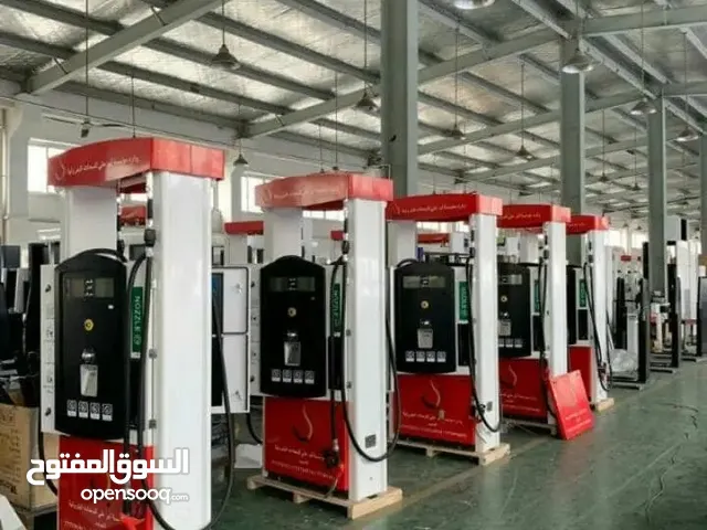 لبيع جميع أنواعطرمبات البتروليه الكتروني وعادي وفلاح امريكي وجميع قطع الغيار خبراء اكثر من 30 سنه