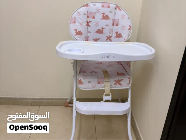 كرسي أكل أطفال