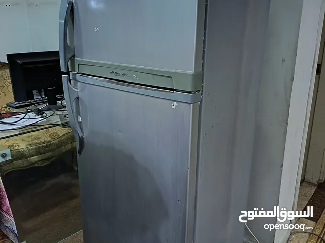 ثلاجة مستعملة للبيع 65 دينار