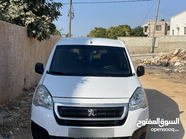بيجو بارتنر
