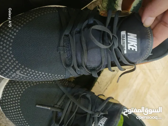 41 Sport Shoes in Zarqa