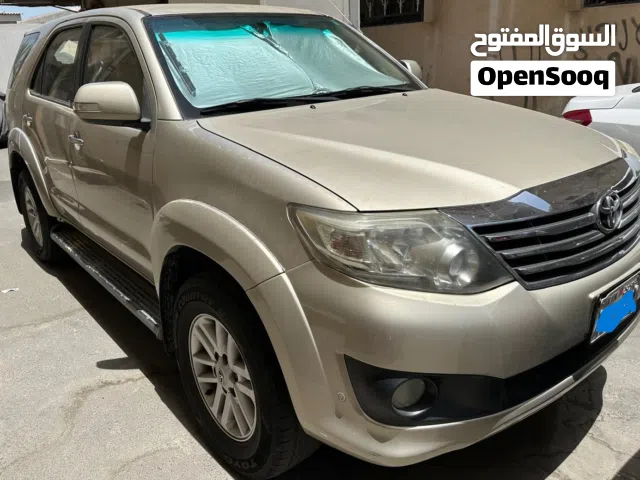 2014 Toyota Fortuner SR5