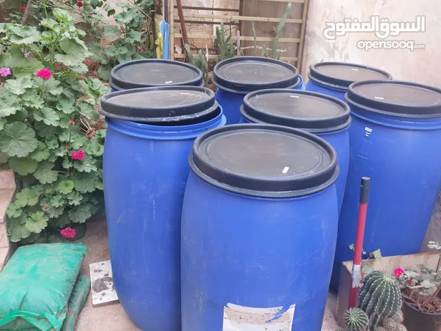 براميل بلاستيكية