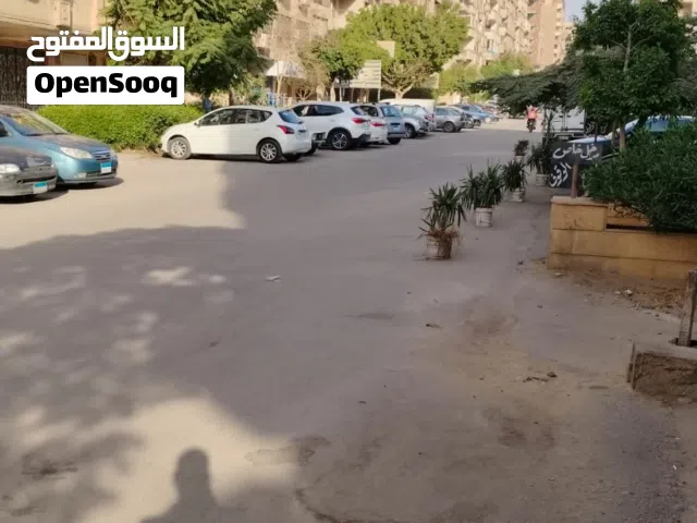 مدينة نصر 2شارع عبدالعزيز عيسي