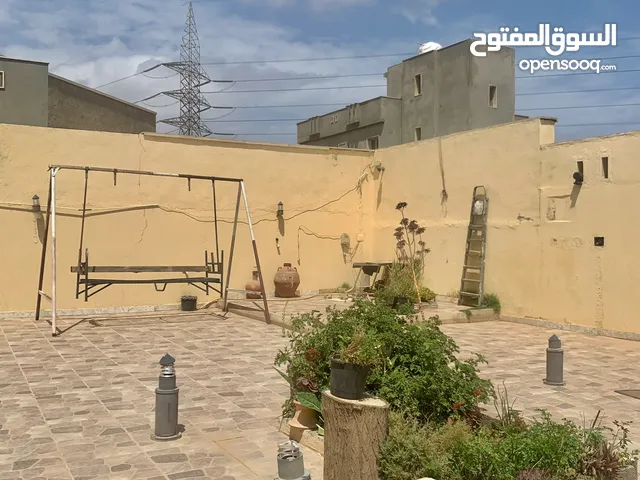 250 m2 2 Bedrooms Townhouse for Sale in Tripoli Janzour