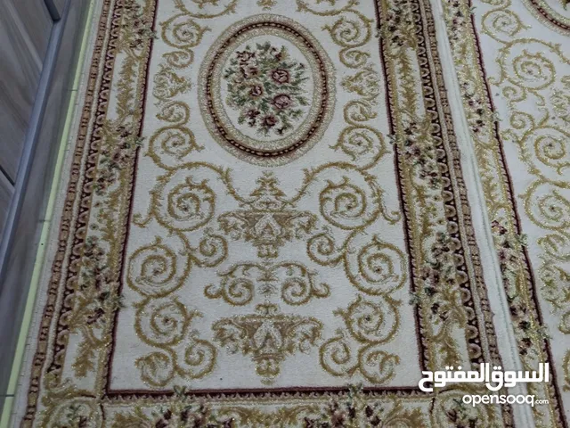 2سجاد حرير ذهبي تركي الكبير مقاس 3متر*80 سم والصغير 1.50متر*80سم