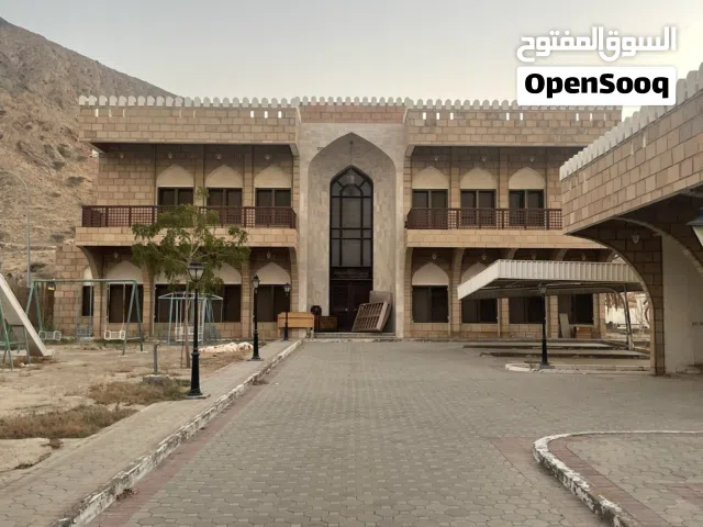 1200 m2 More than 6 bedrooms Villa for Rent in Muscat Bosher