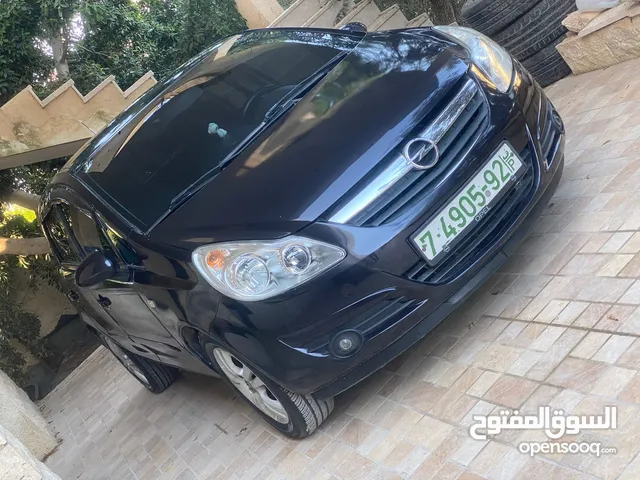 اوبل كورسا 2010