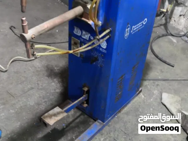 ماكينه لحام نقطه