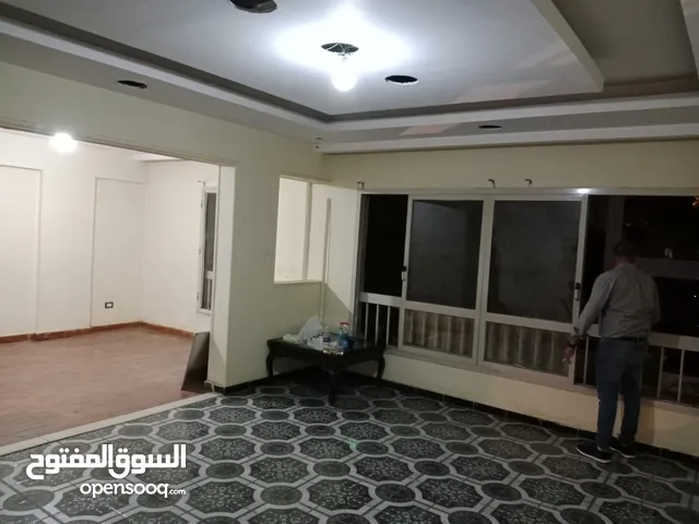 126 m2 2 Bedrooms Apartments for Rent in Cairo Maadi