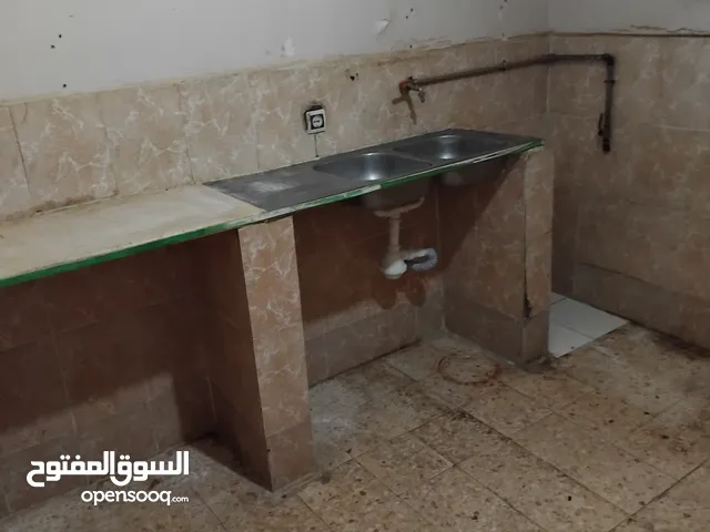 120 m2 3 Bedrooms Townhouse for Rent in Tripoli Souq Al-Juma'a