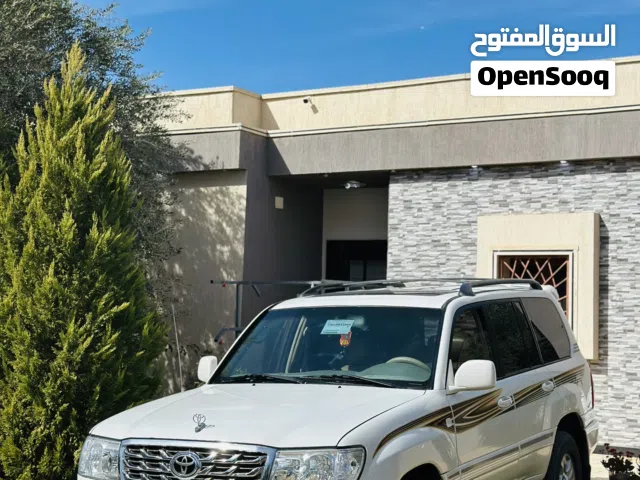 تويوتا لبوه