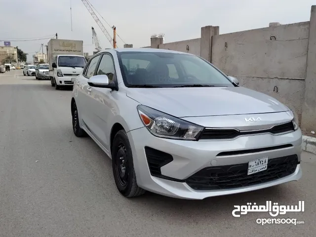 كيا ريو 2023 وارد أمريكي حادث بونيد دعامية صبغ فقط اللون سلفر ماشية 14 الف المكان بغداد بدون رقم