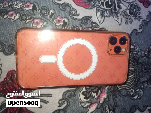 جهاز 11 برو ماكس لون اسود ذاكره 256