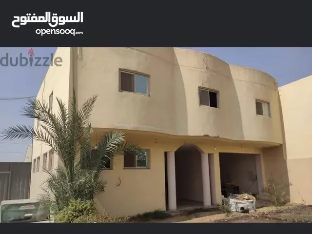 مصنع للبيع