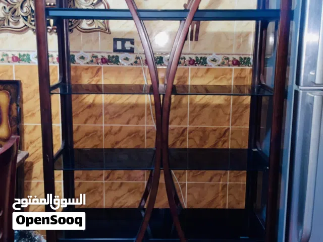 دولاب عرض خشب وزجاج – تصميم راقي