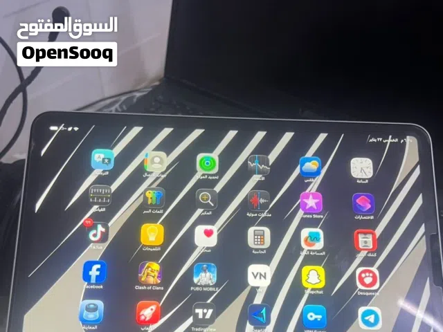ايباد برو M2  قمة النظافه