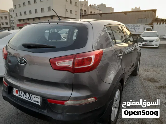 KIA SPORTAGE 2011 FULL AUTOMATIC NEAT AND CLEAN ENGINE and gear good