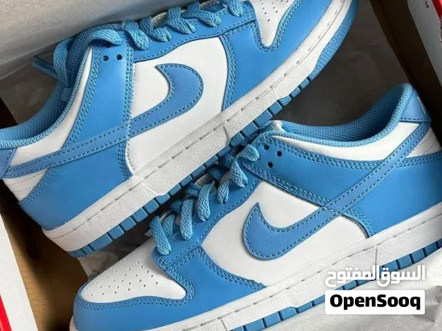 Nike SB university blue