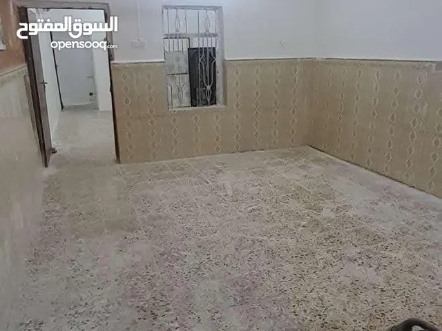 100 m2 1 Bedroom Apartments for Rent in Basra Dur Nuwab Al Dubat