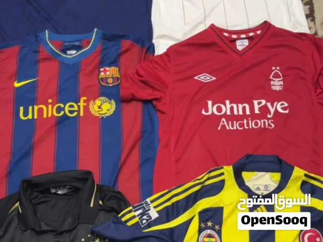 تيشيرتات اصليه للبيع