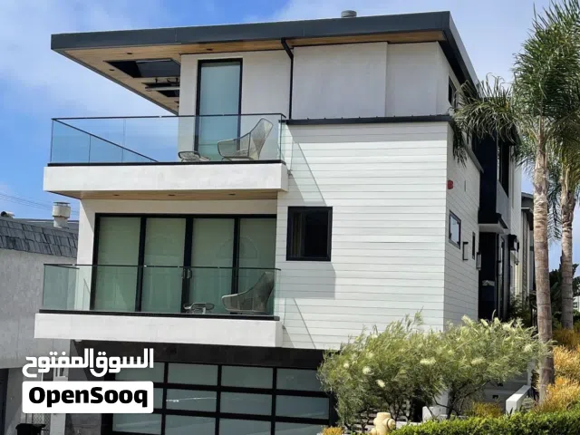 200 m2 3 Bedrooms Townhouse for Sale in Basra Tannumah